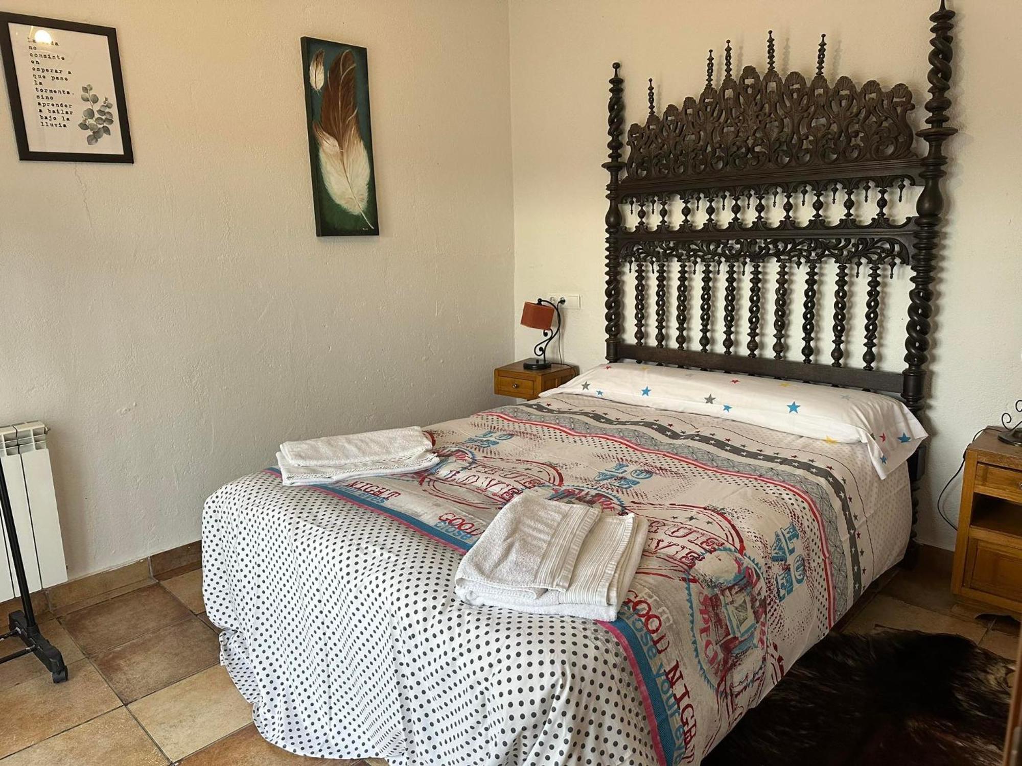 Vivienda De Uso Turistico El Nido Guest House La Serrada Екстериор снимка